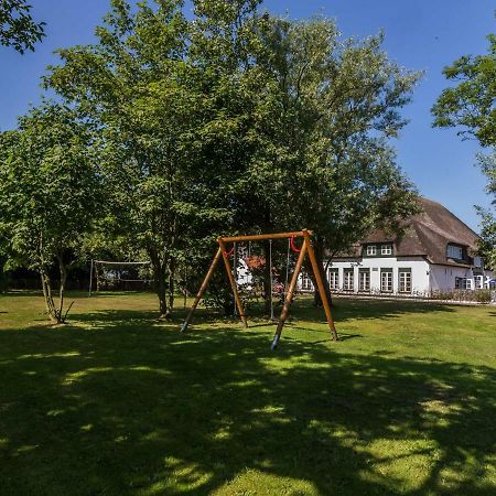 Great Farmhouse In De Cocksdorp With Garden Kültér fotó